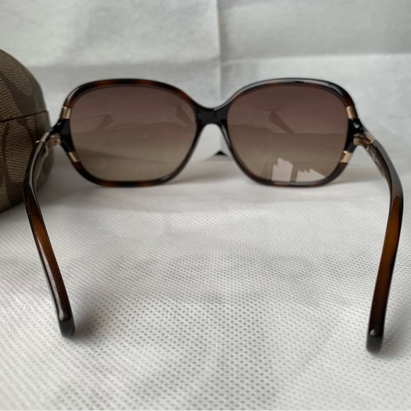 EUC Coach Sienna Tortoise Brown Round Sunglasses with Hardcase - Picture 7 of 9